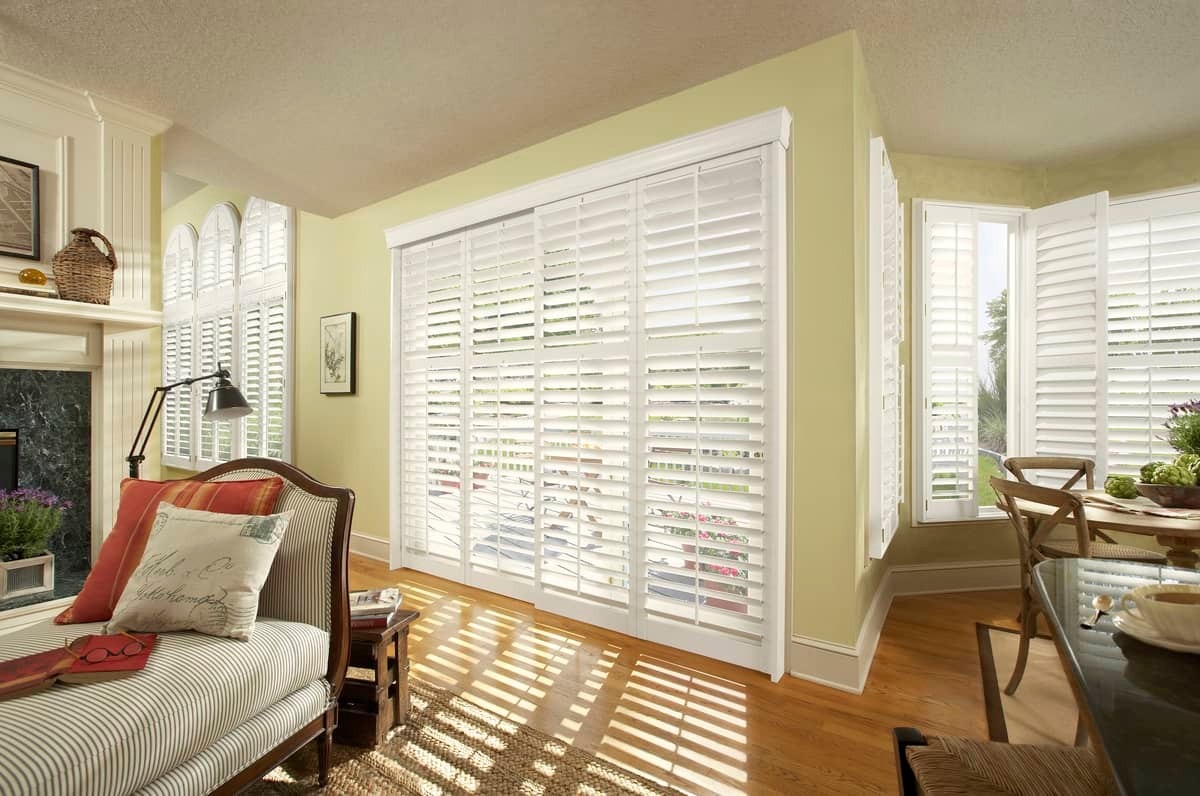 Custom window treatments to update homes near Tulsa, Oklahoma (OK) including Parkland Wood Blinds.